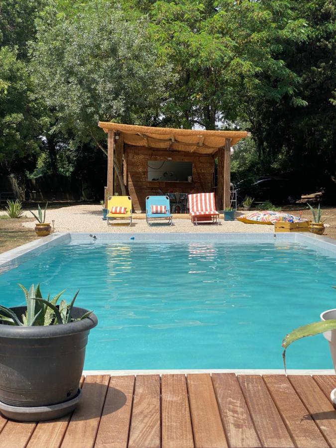 Appartement Les Cypres De L'Ile Avignon Exterior foto